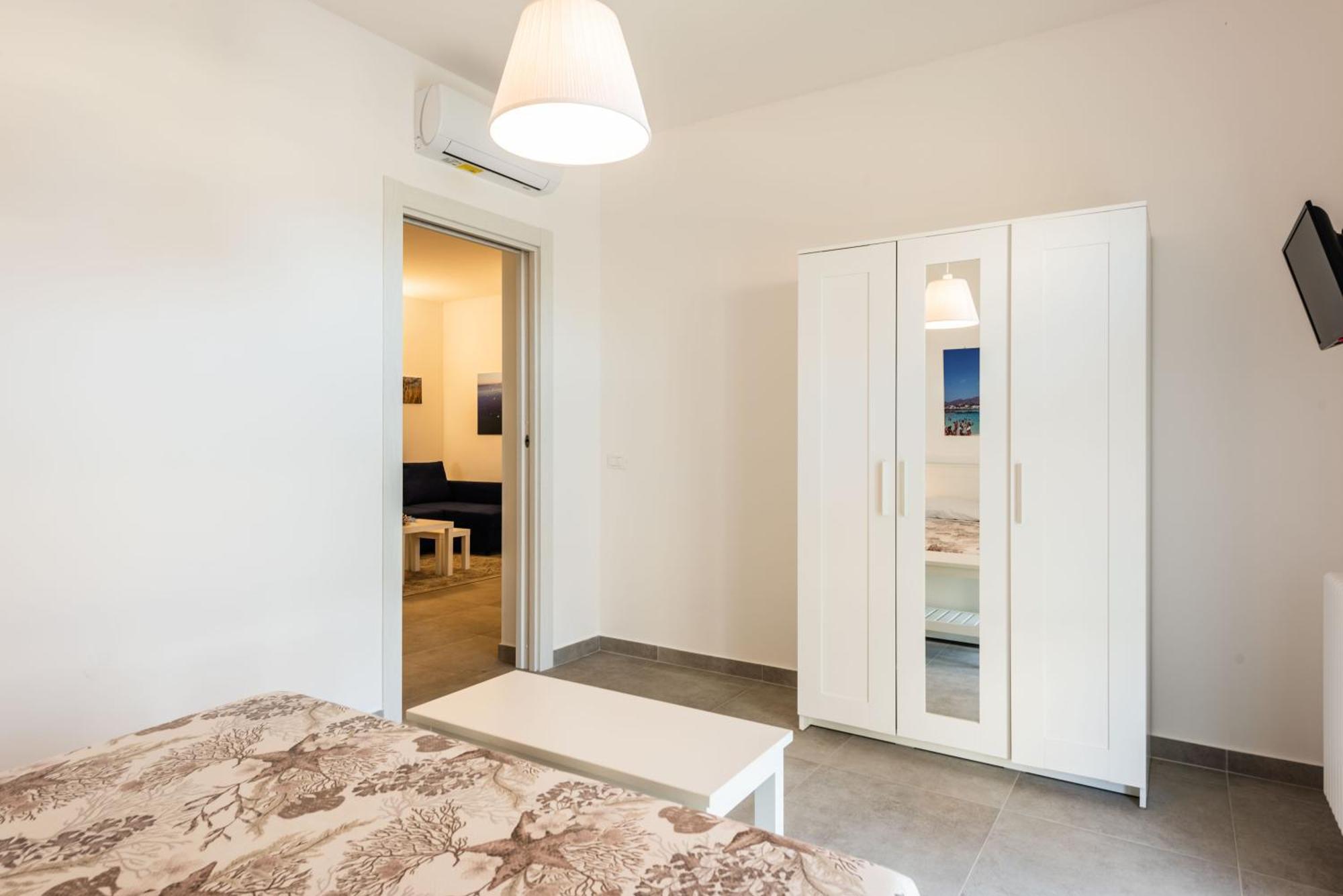Etna Mare Apartments By Wonderful Italy Аугуста Экстерьер фото